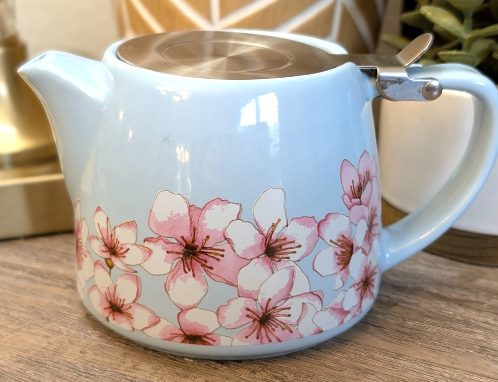 Alfred Ceramic Teapot Sakura Cherry Blossom Blue w Infuser & Stainless Lid 20 oz